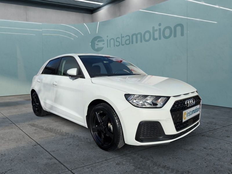 Weiß Gebraucht 2024 Audi A1 Sport Kleinwagen | 26.390 € (Etwas zu teuer) - Bild 1/4