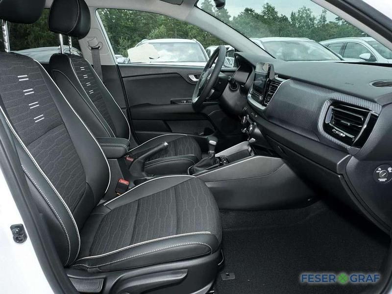 Neu Kia Stonic GT-Line 101 PS (74 kW) 2025 Weiß SUV