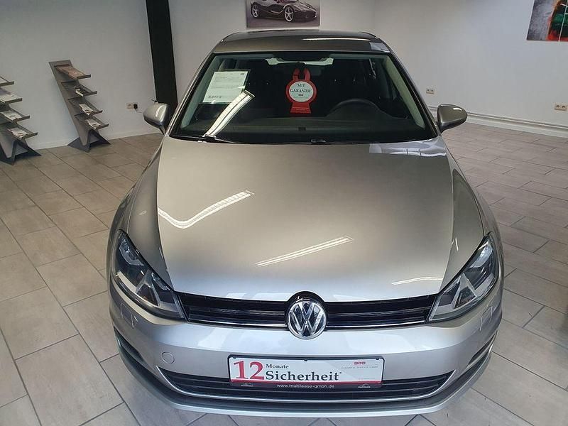 Gebraucht VW Golf VII 86 PS (63 kW) 2015 Silber Limousine