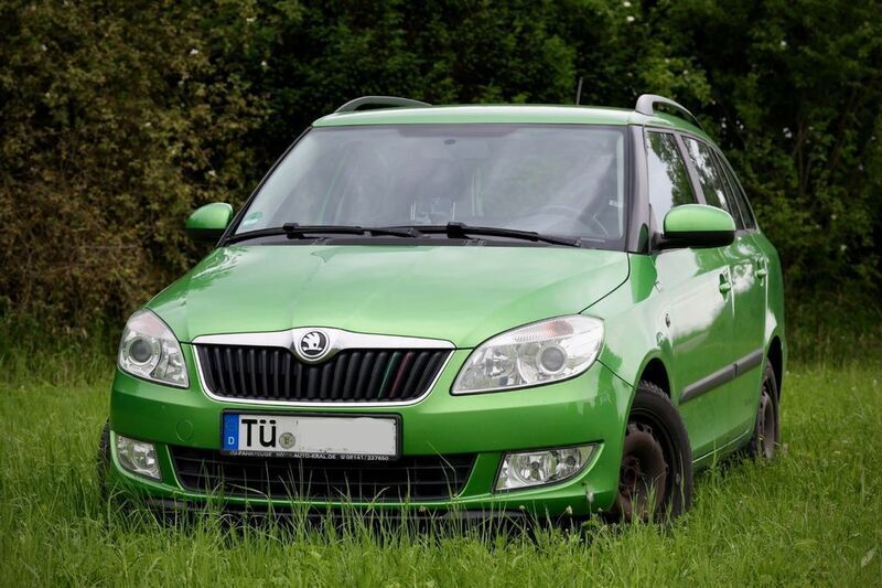 Grün Gebraucht 2014 Skoda Fabia Best of Kombi | 6.650 € (Guter Preis) - Bild 1/4
