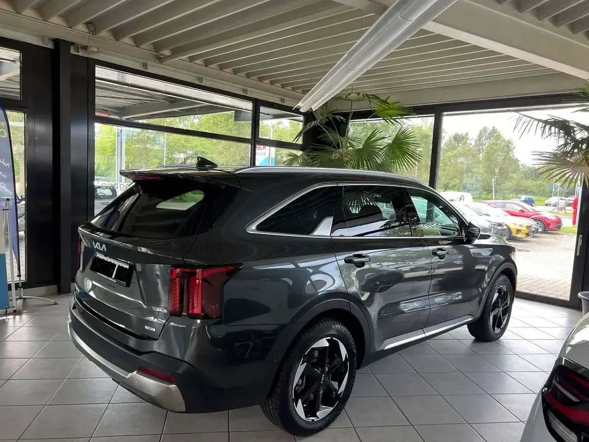 Gebraucht Kia Sorento Platinum 252 PS (185 kW) 2024 Grau SUV