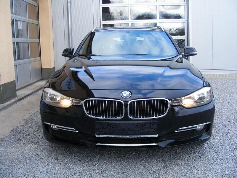Gebraucht BMW 320 Efficient Dynamics 163 PS (119 kW) 2013 Schwarz Kombi