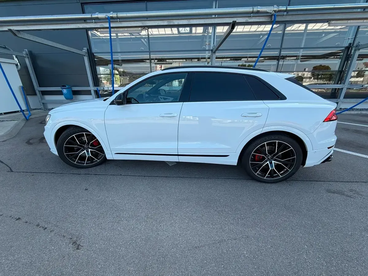 Gebraucht Audi Q8 285 PS (209 kW) 2020 Weiß SUV