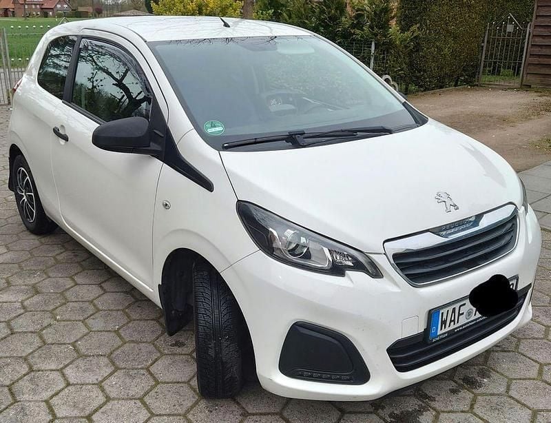 Gebraucht Peugeot 108 Active 69 PS (50 kW) 2018 Weiß Kleinwagen