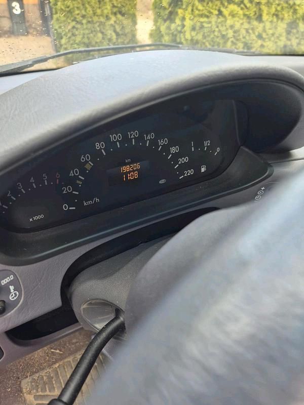 Gebraucht Mercedes A140 2003 Silber Kleinwagen