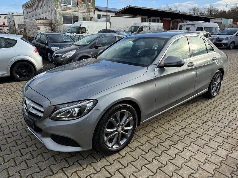 Gebraucht Mercedes C180 Avantgarde 156 PS (114 kW) 2016 Silber Limousine