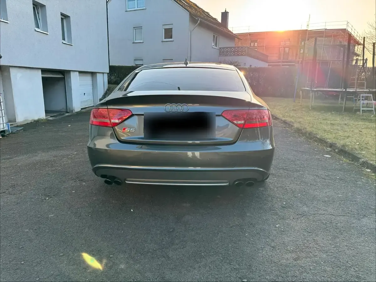Gebraucht Audi S5 333 PS (244 kW) 2011 Grau Coupé