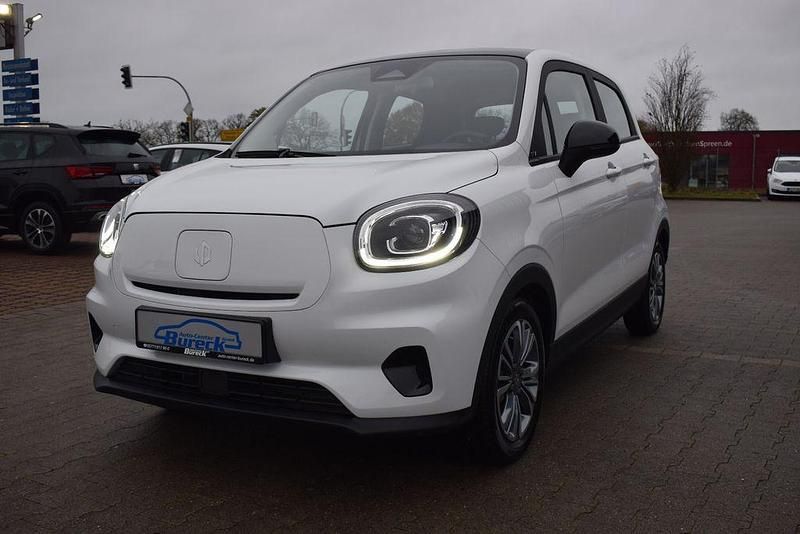 Neu Leapmotor T03 69 kW (95 PS) 2025 Weiß Kleinwagen