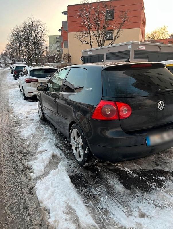 Gebraucht VW Golf V 140 PS (102 kW) 2006 Schwarz Kleinwagen