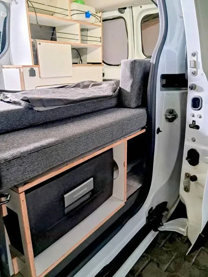 Gebraucht Dacia Dokker 95 PS (69 kW) 2020 Weiß Van / Kleinbus