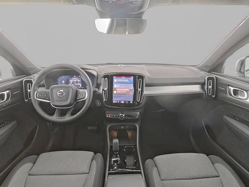 Gebraucht Volvo XC40 Plus 163 PS (119 kW) 2025 Grau SUV