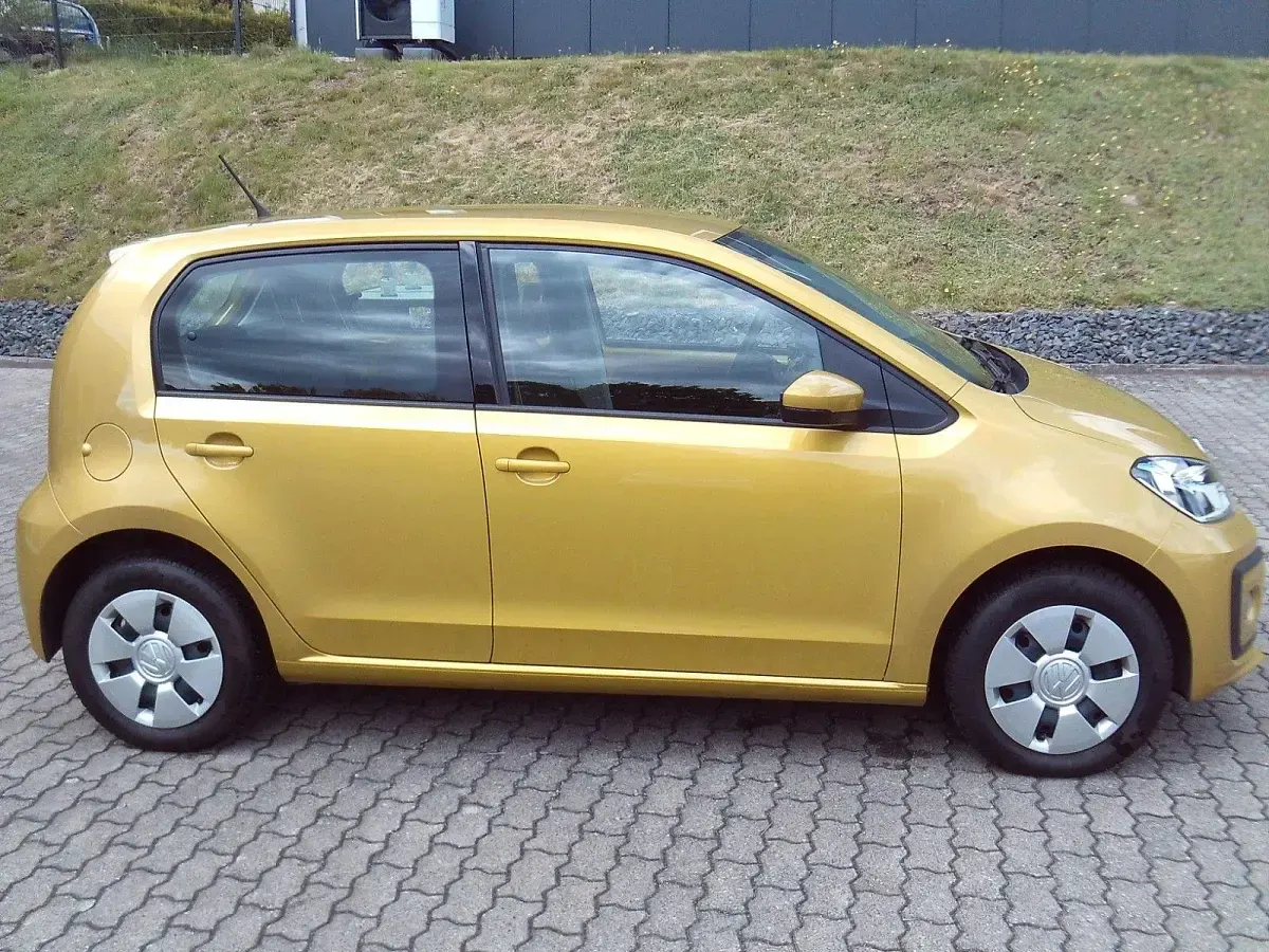 Gebraucht VW up! Move 60 PS (44 kW) 2019 Gelb Kleinwagen