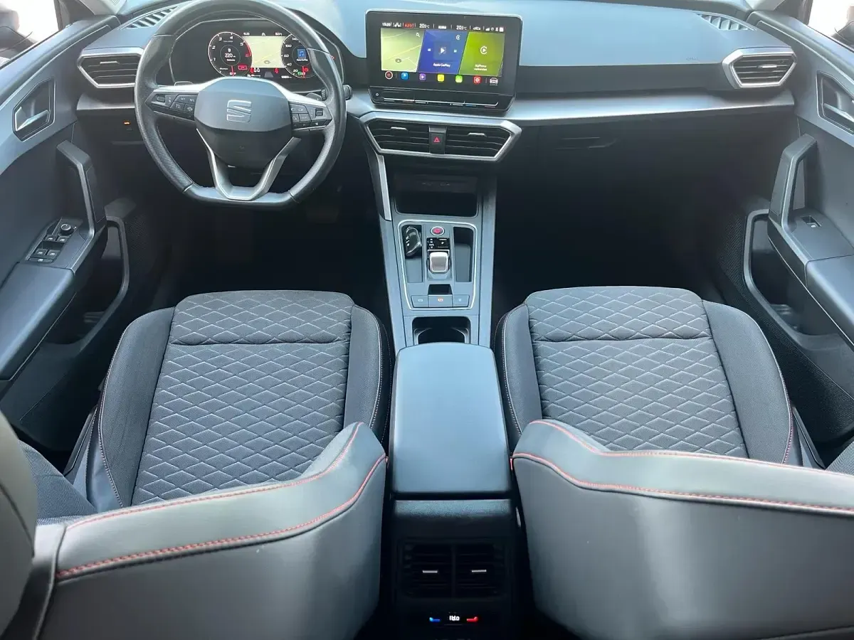 Gebraucht Seat Leon FR 150 PS (110 kW) 2022 Schwarz Kombi