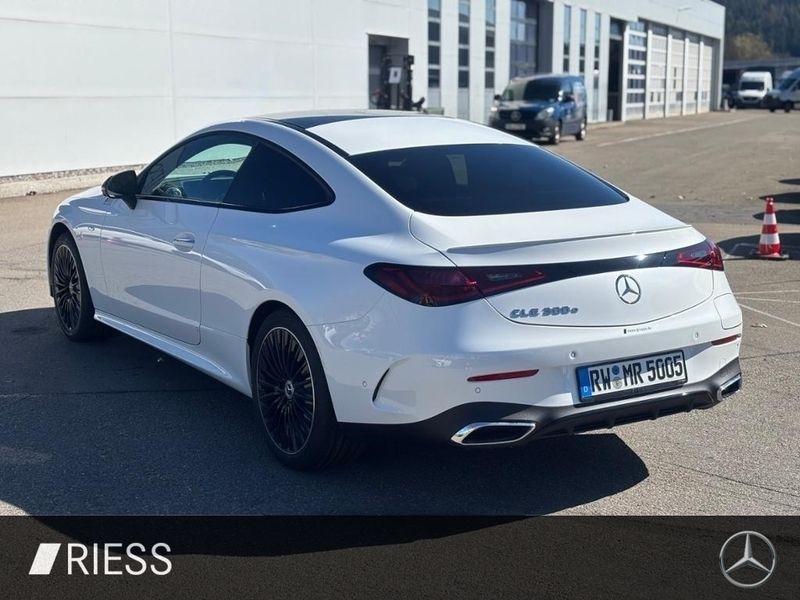 Gebraucht Mercedes CLE300 Night 313 PS (230 kW) 2025 Weiss Coupé