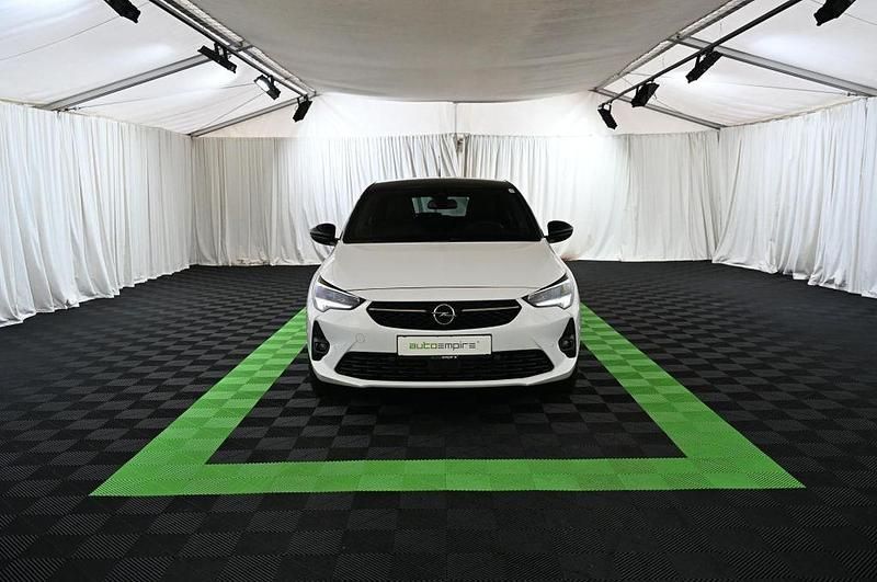 Gebraucht Opel Corsa-e 100 kW (136 PS) 2023 Weiß Kleinwagen