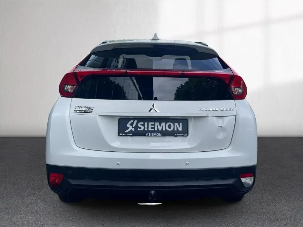 Gebraucht Mitsubishi Eclipse Cross Basis 163 PS (119 kW) 2018 S) (weiss SUV