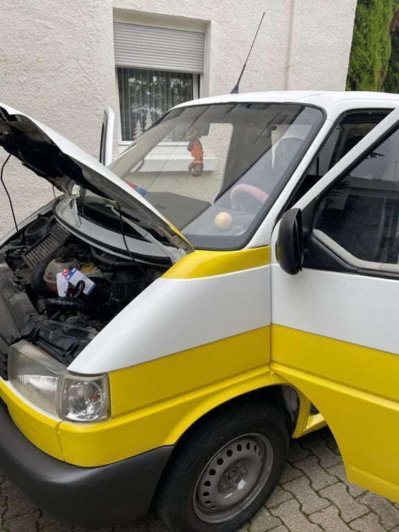 Gebraucht VW T4 102 PS (75 kW) 2001 Weiß Van