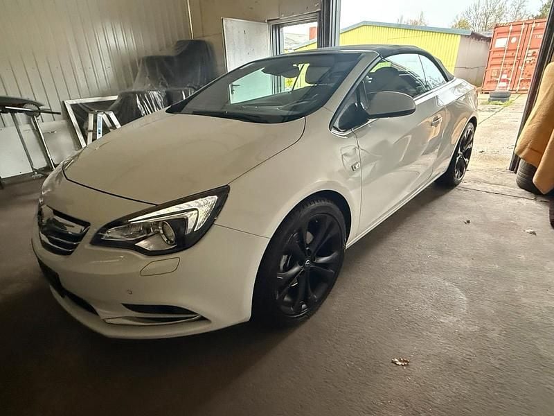 Gebraucht Opel Cascada 170 PS (125 kW) 2016 Weiß Cabrio