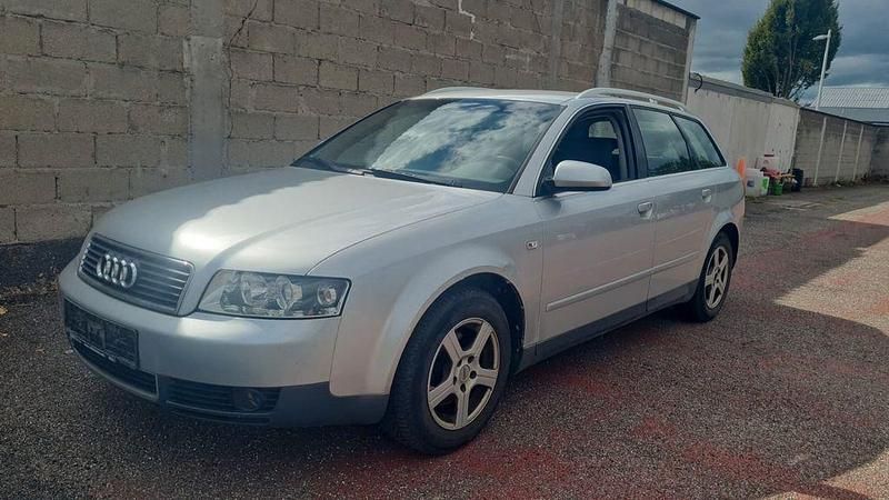 Silber Gebraucht 2003 Audi A4 Kombi | 1.199 € (Superpreis) - Bild 1/4