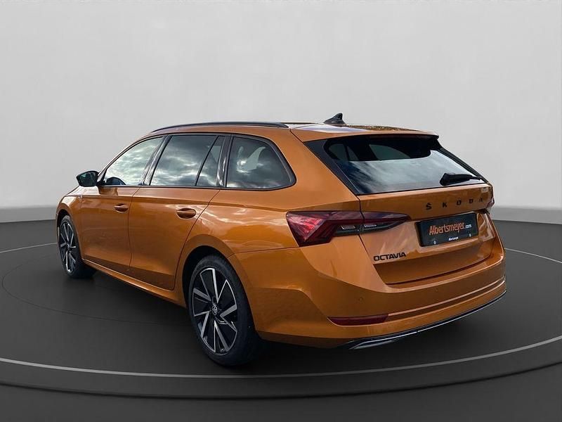 Gebraucht Skoda Octavia SportLine 150 PS (110 kW) 2022 Orange Kombi