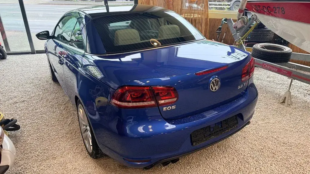 Używany VW Eos Basis 211 KM (155 kW) 2012 Niebieski Kabriolet