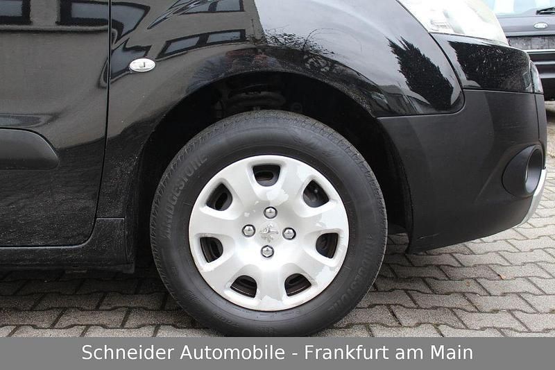 Gebraucht Peugeot Partner 120 PS (88 kW) 2012 Schwarz Van / Kleinbus