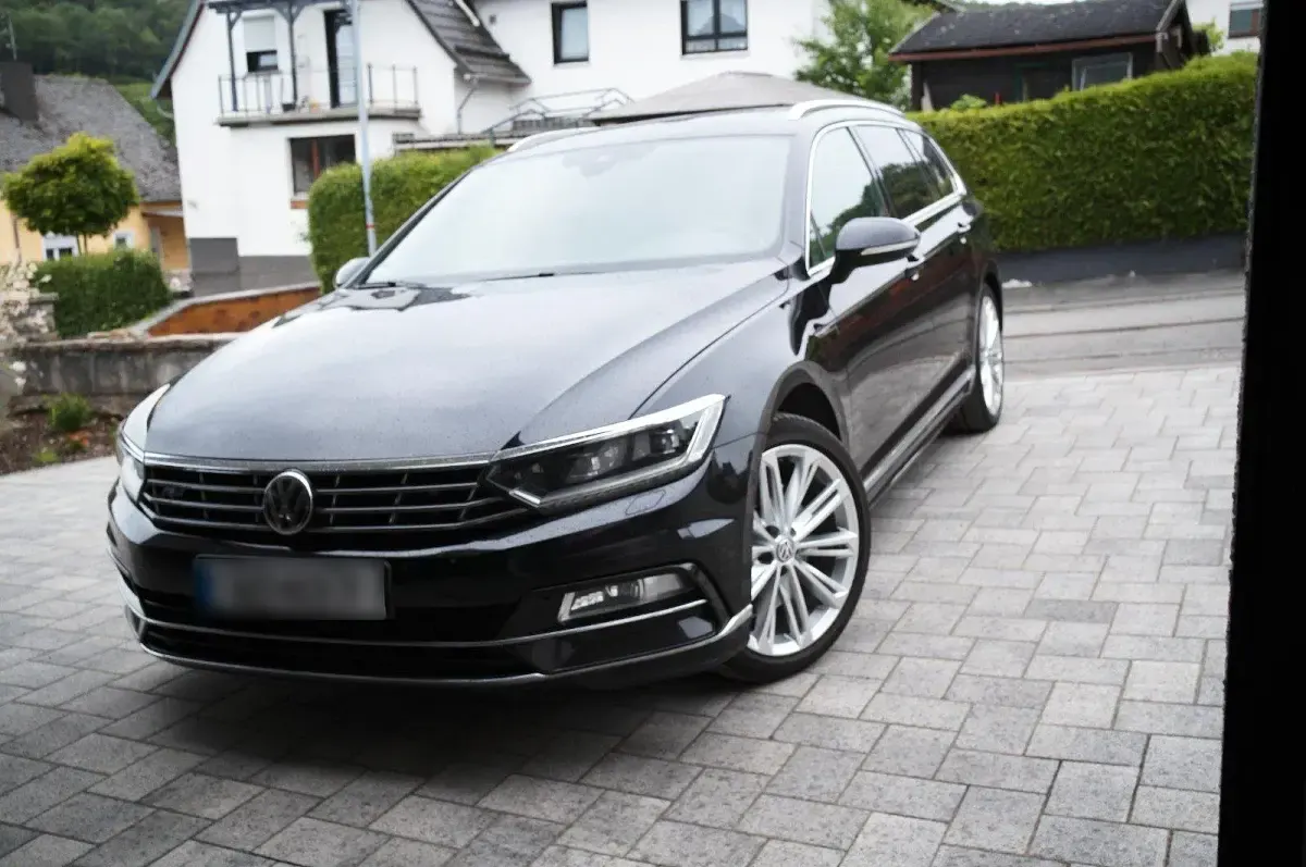 Gebraucht VW Passat 239 PS (175 kW) 2015 Schwarz Kombi