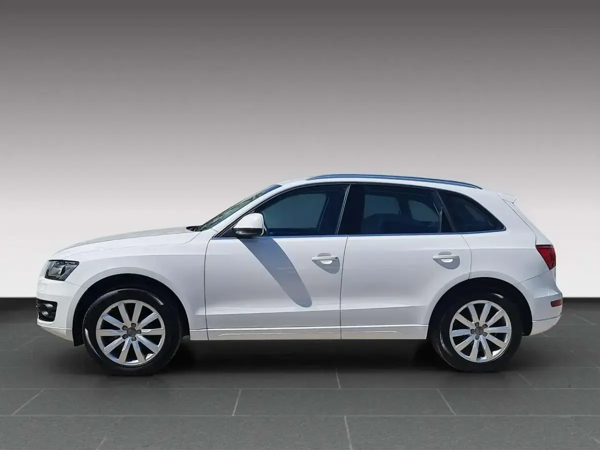 Gebraucht Audi Q5 Sport 179 PS (131 kW) 2012 Ibisweiß SUV