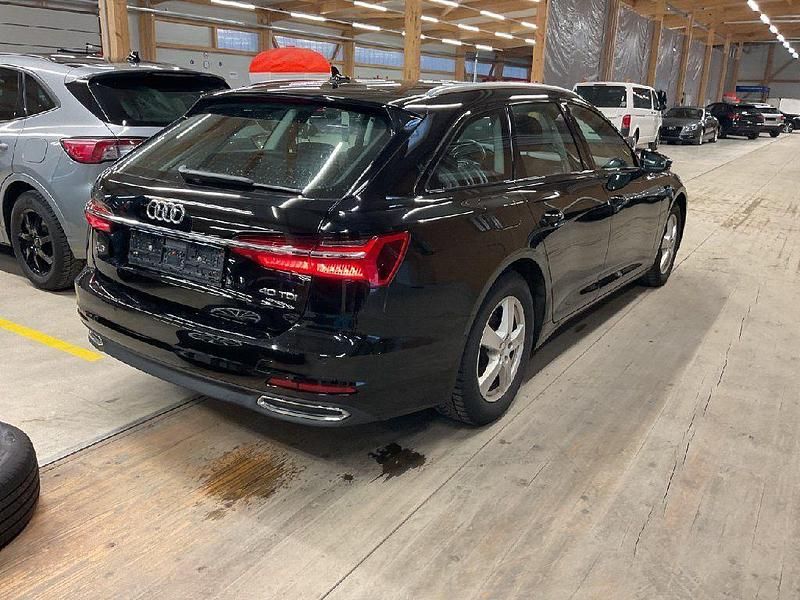 Gebraucht Audi A6 Ambiente 204 PS (150 kW) 2021 Schwarz Kombi