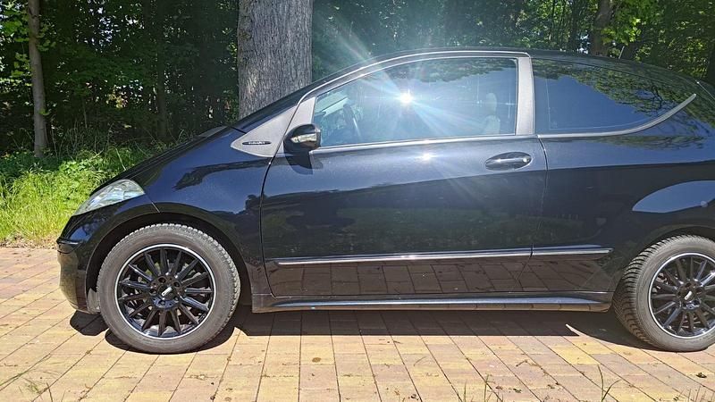 Schwarz Gebraucht 2008 Mercedes A170 Elegance Kleinwagen | 3.500 € (Superpreis) - Bild 1/4