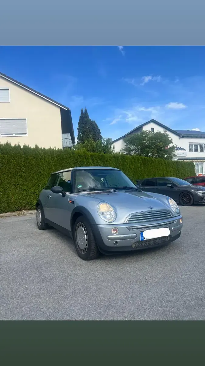 Gebraucht Mini Cooper 90 PS (66 kW) 2003 Silber Kleinwagen