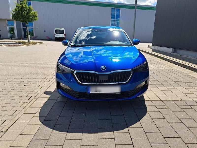 Blau Gebraucht 2023 Skoda Scala Style Kleinwagen | 20.000 € (Guter Preis) - Bild 1/4