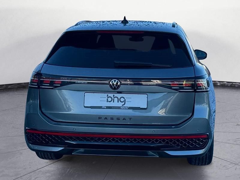 Neu VW Passat R-line 150 PS (110 kW) 2026 Grau Kombi