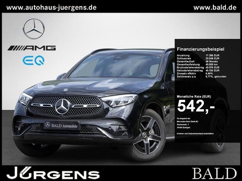 Unilack schwarz Gebraucht 2024 Mercedes GLC300 AMG SUV | 62.290 € (Fairer Preis) - Bild 1/4