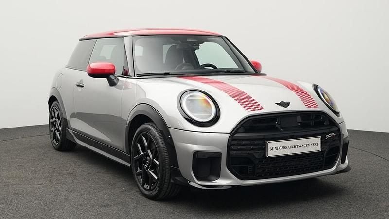 Usata Mini Cooper 156 CV (114 kW) 2024 Grigio Utilitaria