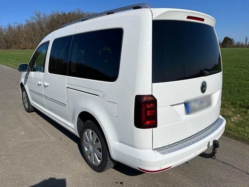 Gebraucht VW Caddy Maxi Highline 150 PS (110 kW) 2017 Weiß Van / Kleinbus