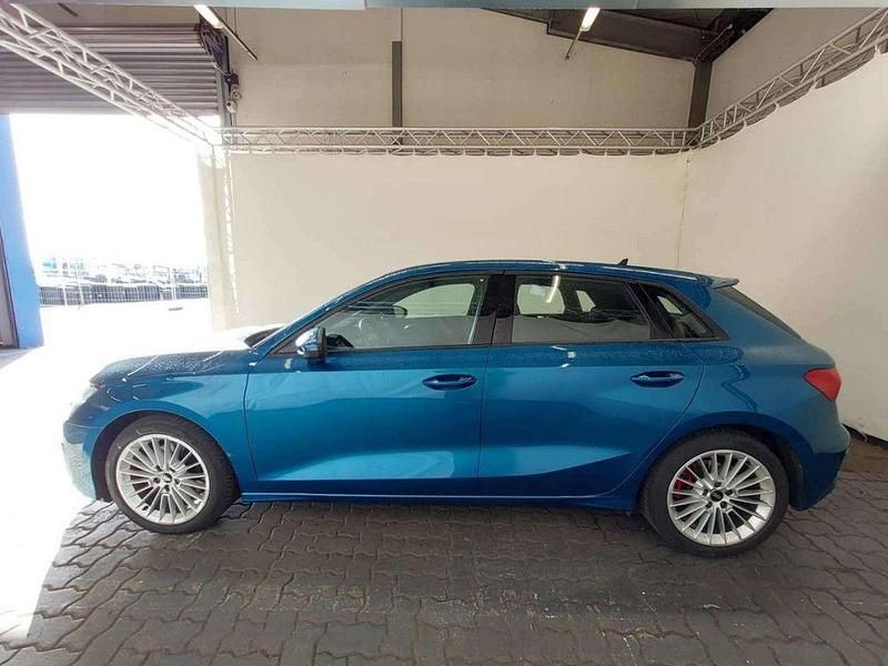 Gebraucht Audi A3 Advanced 190 PS (139 kW) 2022 Atollblau (metallic) Limousine