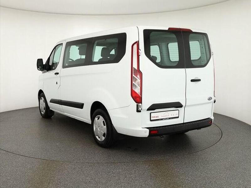 Gebraucht Ford Transit Custom 131 PS (96 kW) 2020 Weiß Van / Kleinbus