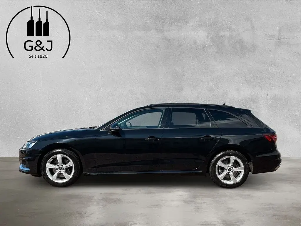 Gebraucht Audi A4 Advanced 163 PS (119 kW) 2023 Schwarz Kombi