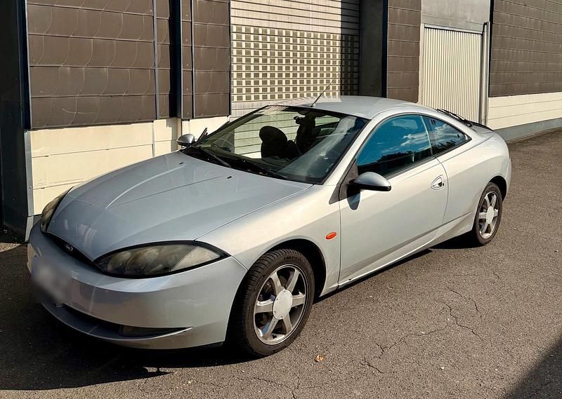 Silber Gebraucht 1999 Ford Cougar Coupé | 850 € (Etwas zu teuer) - Bild 1/4