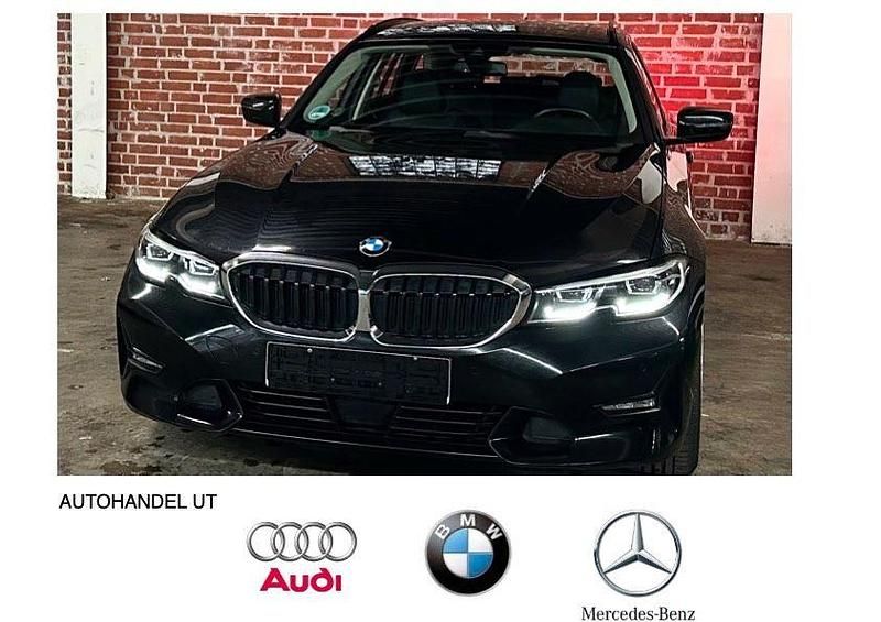 Schwarz Gebraucht 2021 BMW 320 Sport Line Kombi | 25.700 € (Fairer Preis) - Bild 1/4