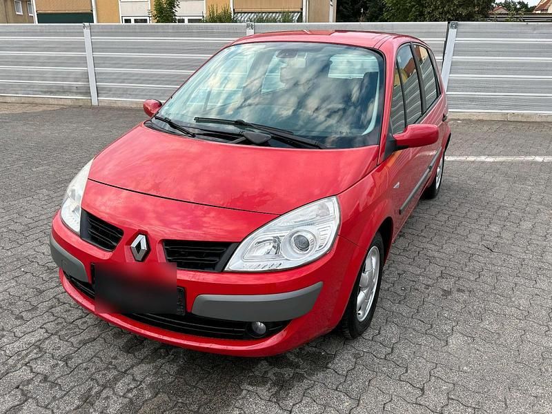 Rot Gebraucht 2006 Renault Scénic II Van / Kleinbus | 950 € (Guter Preis) - Bild 1/4