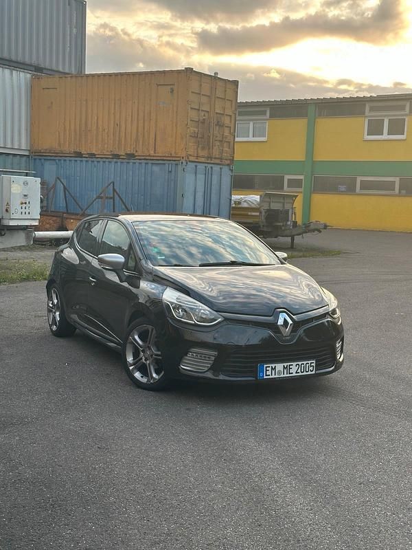 Schwarz Gebraucht 2013 Renault Clio IV GT Kleinwagen | 7.999 € (Etwas zu teuer) - Bild 1/4
