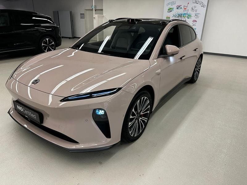 Beige Gebraucht 2023 Nio ET5 Limousine | 37.600 € - Bild 1/4