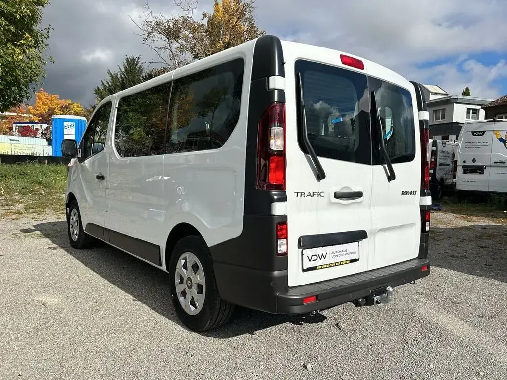 Neu Renault Trafic 110 PS (80 kW) 2026 Weiß Van / Kleinbus
