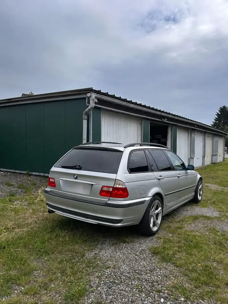 Gebraucht BMW 316 116 PS (85 kW) 2005 Silber Kombi