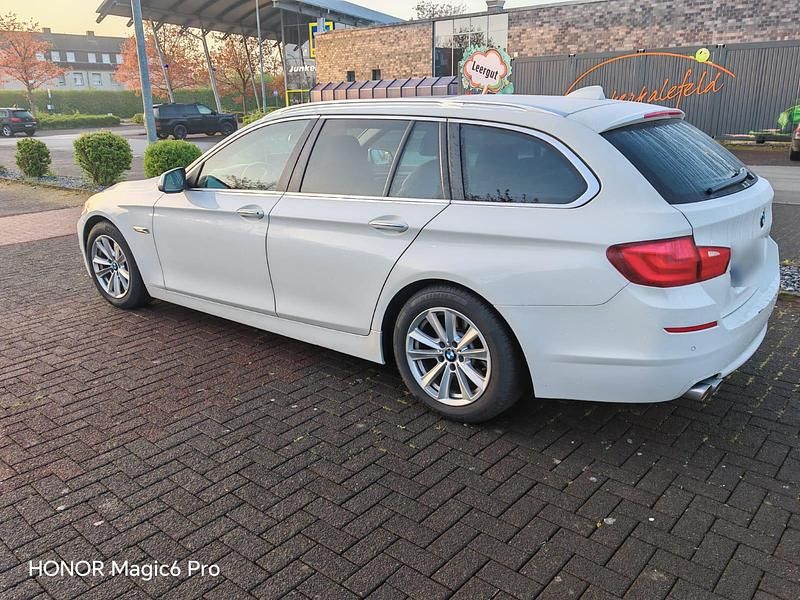 Second-hand BMW 520 184 CP (135 kW) 2012 Alb Break