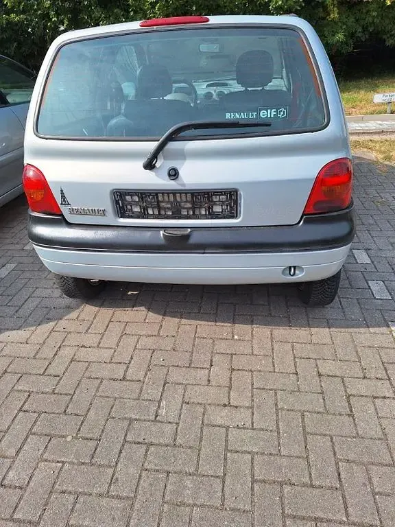 Gebraucht Renault Twingo Initiale 75 PS (55 kW) 2001 Grau Kleinwagen