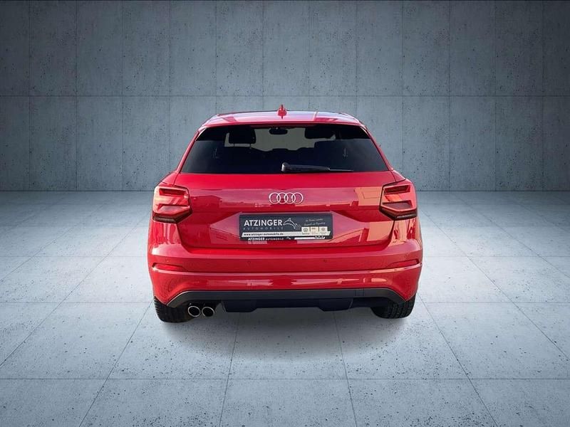 Gebraucht Audi Q2 Sport 150 PS (110 kW) 2018 Tangorot (metallic) SUV