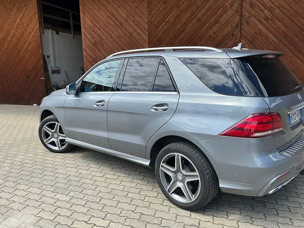 Gebraucht Mercedes GLE350 AMG 258 PS (189 kW) 2016 Silber SUV